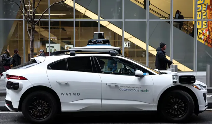 «تورنتو» به زودی میزبان تاکسی‌های خودران!